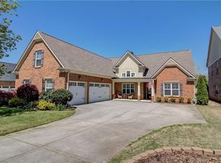 5625 Brighton Rose Ln, Buford, GA 30518