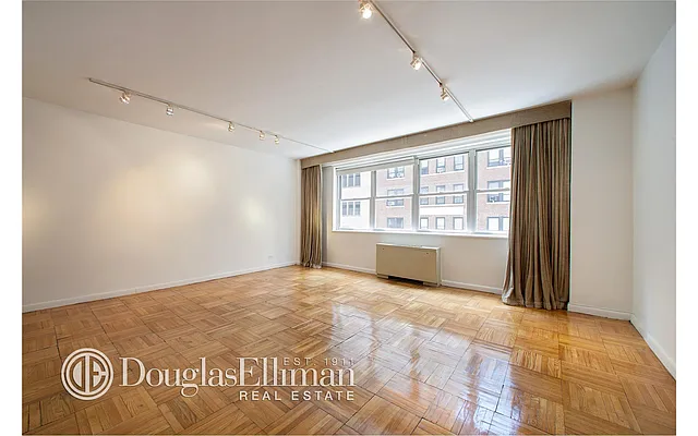 Rented by Douglas Elliman | media 34