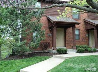 15615 Quail Meadows Dr, Chesterfield, MO 63017