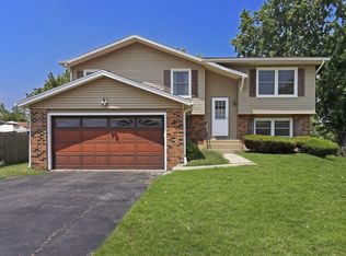 12702 64th Ave, Pleasant Prairie, WI 53158