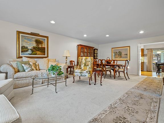 5th image of 3 Sandgate Circle #3