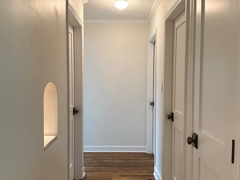 5224 Jacksboro Pike — Photo 10