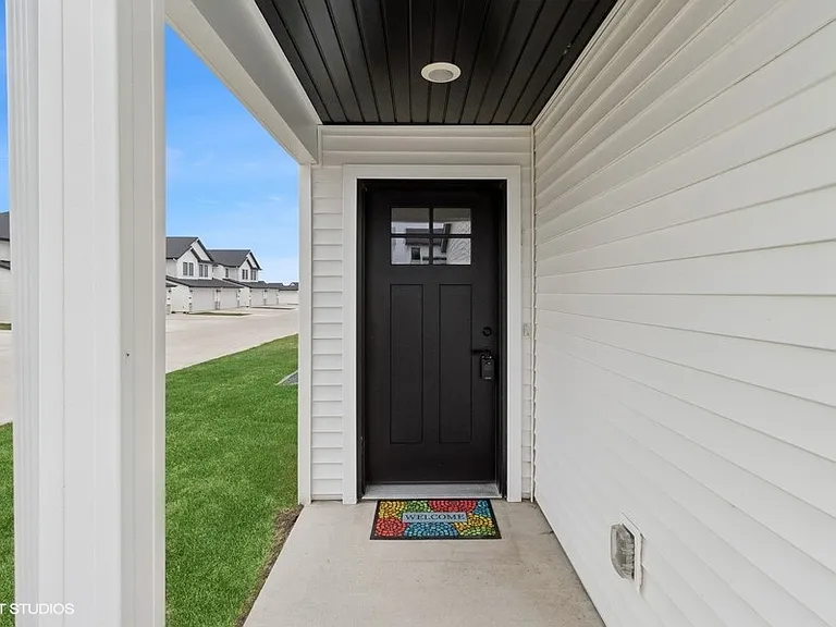 Edgeland Bondurant — Photo 42