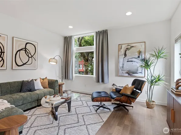 3029 Beacon Avenue S, Seattle, WA 98144