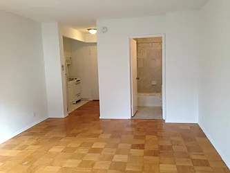 Rented by Manhattan Skyline