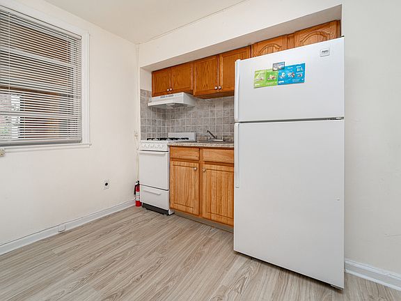 2nd image of 23-60 32nd St #1D