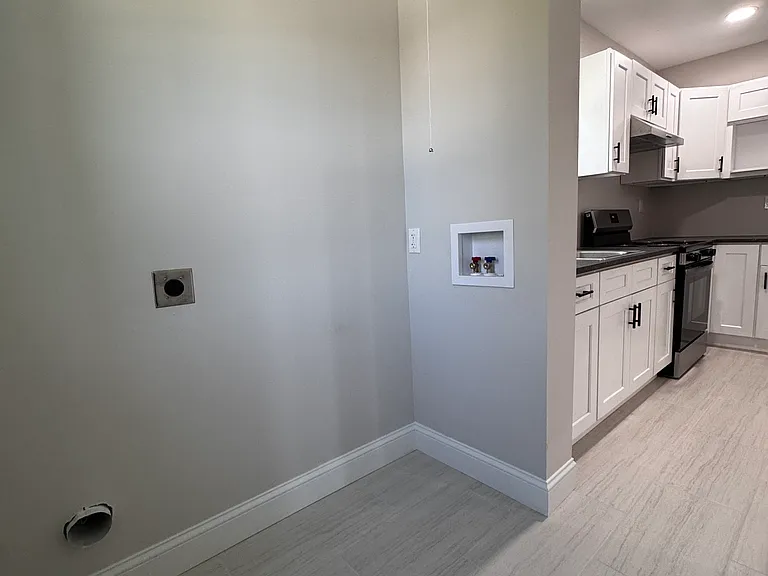 396 Chestnut St #2 — Photo 10