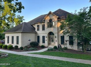 275 Dale Rd, Mount Union, PA 17066