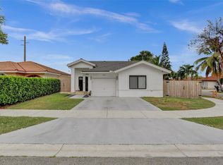 14611 SW 171st Ter, Miami, FL 33177