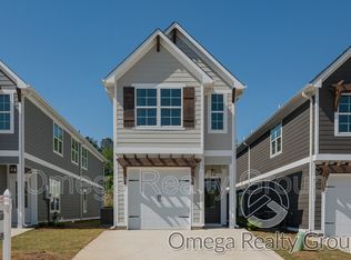 192 Creek Run Way, Calera, AL 35040