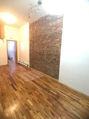 Rented by Nooklyn NYC LLC | media 55