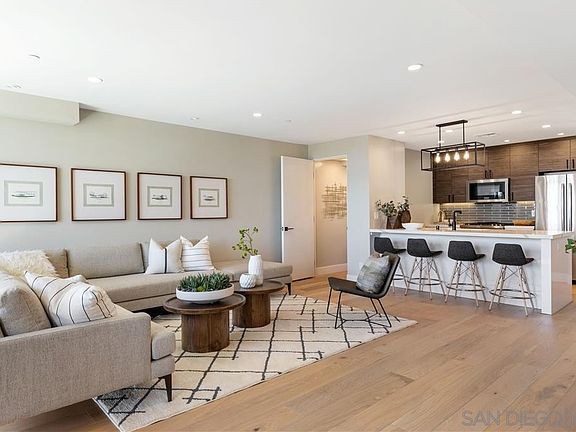 5th image of 3104 Garrison St