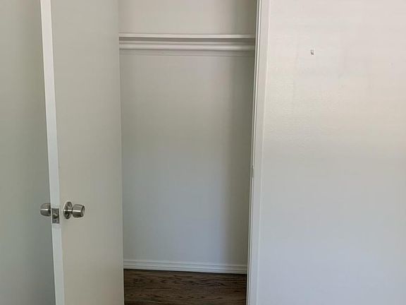 5th image of 11804 2nd St #2
