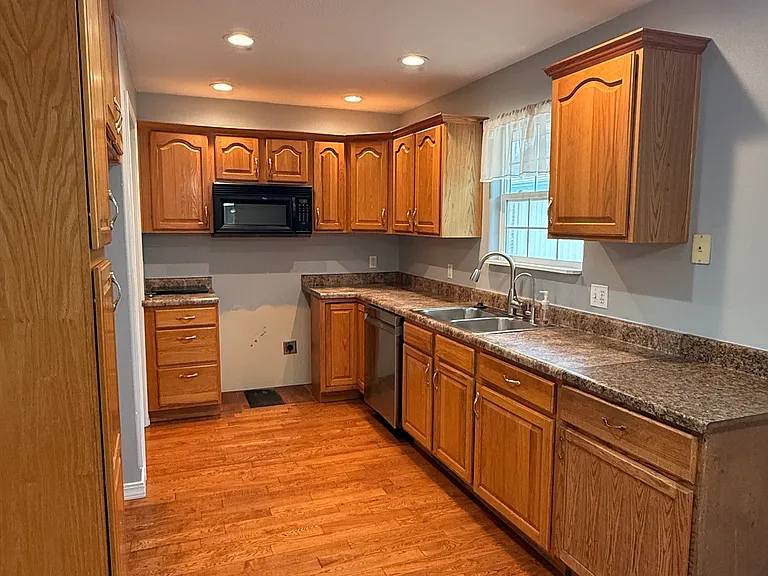 124 W Trail Point Dr — Photo 3