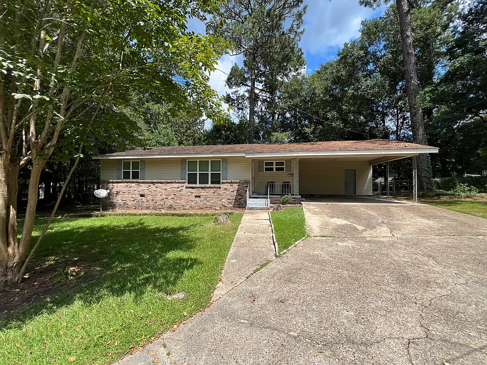 105 Rainbow Cir