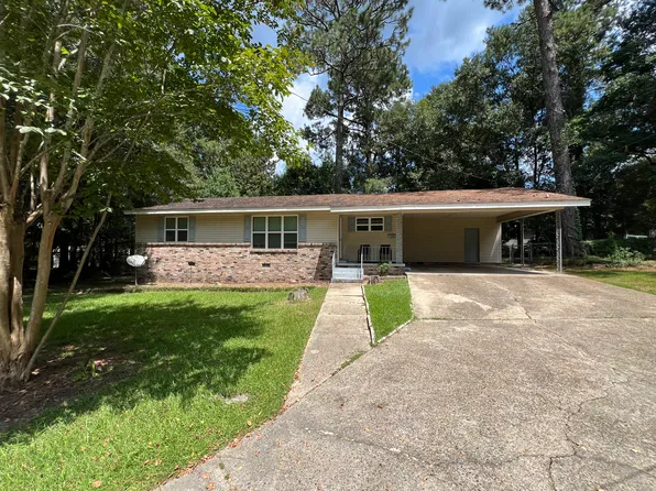 105 Rainbow Cir, Hattiesburg, MS