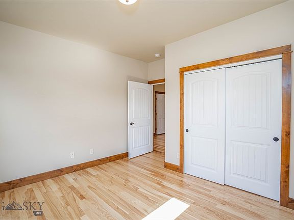 3rd image of 876 Sanders Ave Unit D
