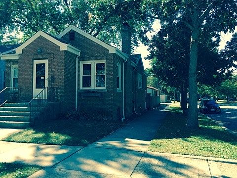 2nd image of 5456 N Nashville Ave