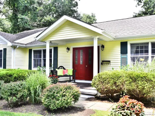 17 Willow Drive, Stonington, CT 06355