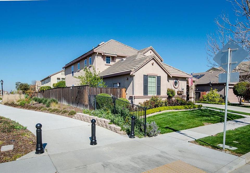 1st image of 2355 McNary Way