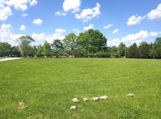 1320 Theodore St, Crest Hill, IL 60403