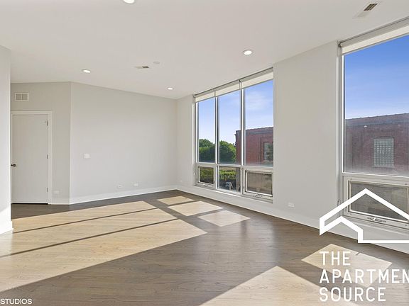 4th image of 2346 N Lister Ave #302