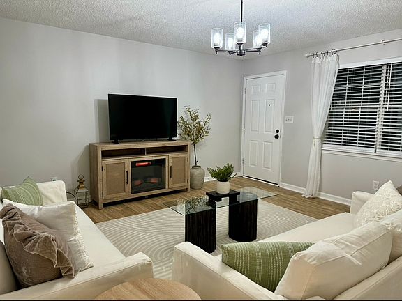 2nd image of 2165 S Milledge Ave APT F7
