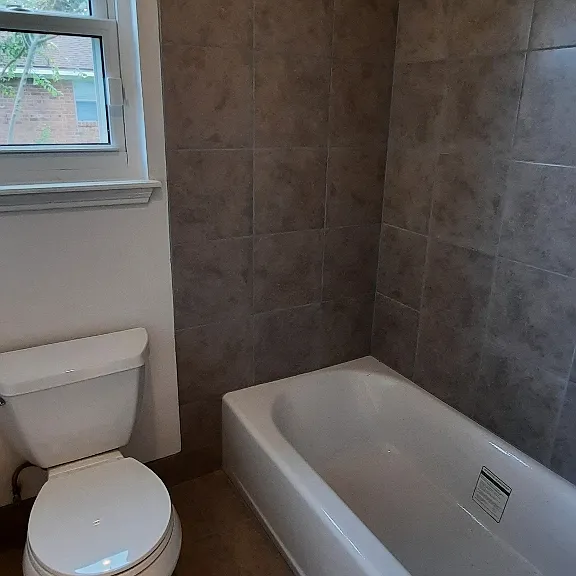209 Basswood St — Photo 15