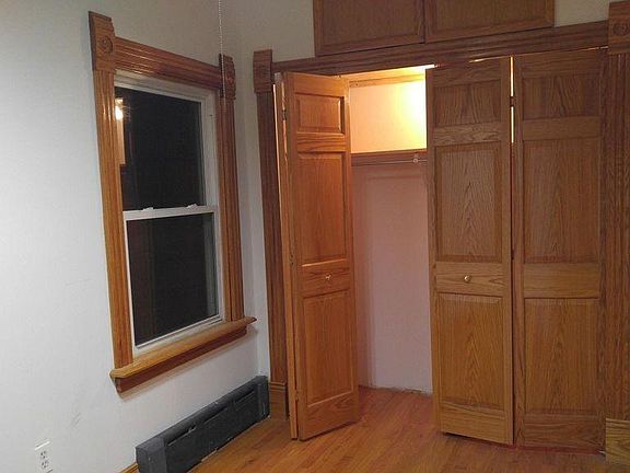 2nd image of 2431 W Artesian Ave #318