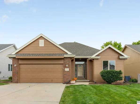 8735 S 99th St, La Vista, NE 68128
