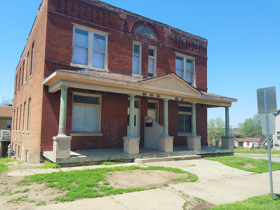 1st image of 404 S 15th St APT A