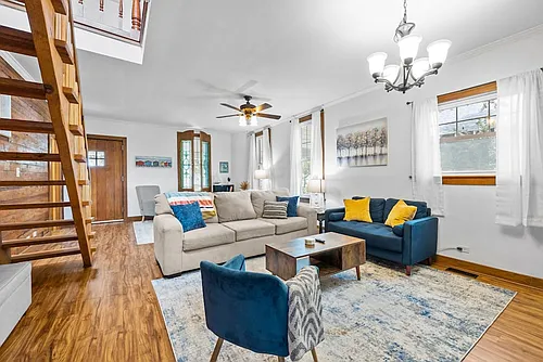 912 Little Bay Ave Photo 1