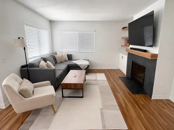 9949 Maya Linda Rd Unit 32, San Diego, CA 92126
