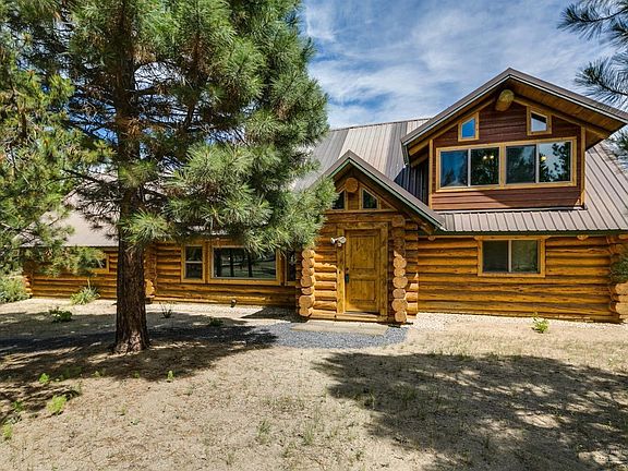 2nd image of 140643 Kamloop Ln