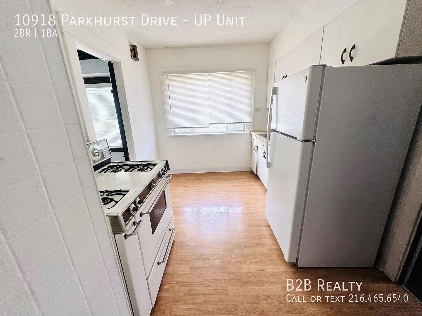 Charming 2-Bedroom Property in Prime Location — Photo 3