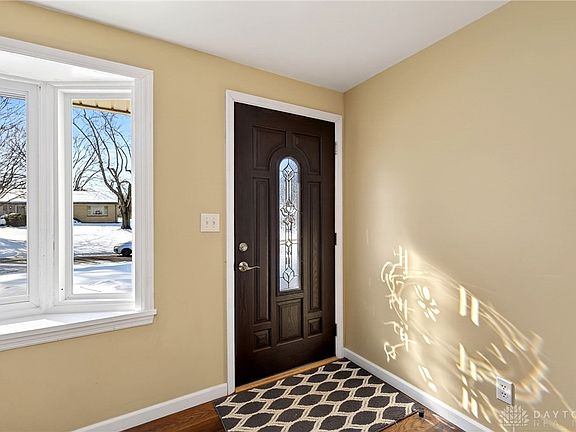 4th image of 2759 Shelburne Ln