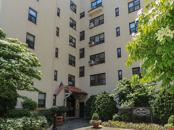 2nd image of 17 N Chatsworth Ave APT 6C