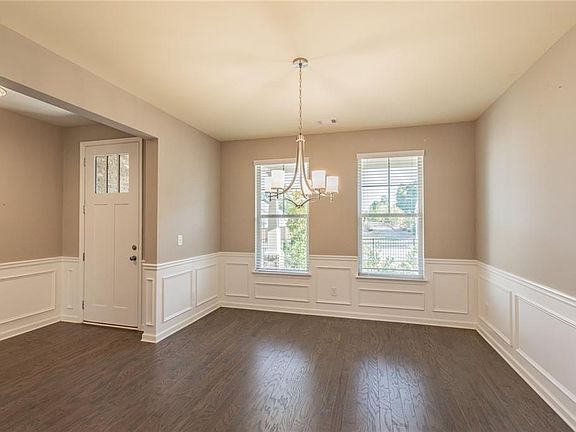 5th image of 2950 Appling Hills Dr