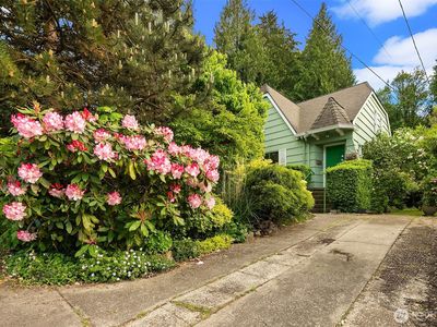 1941 Boyer Avenue E, Seattle, WA, 98112