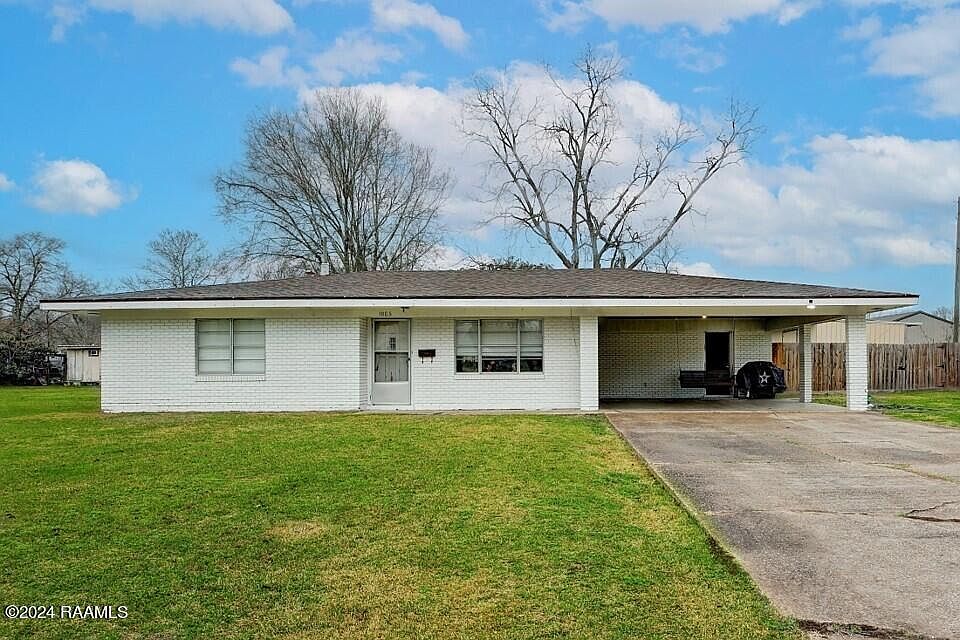 1st image of 1006 Old Kaplan Hwy