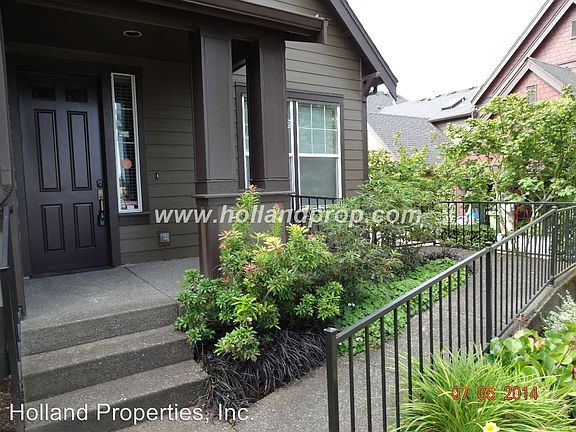 2nd image of 7302 NE Cherry Dr