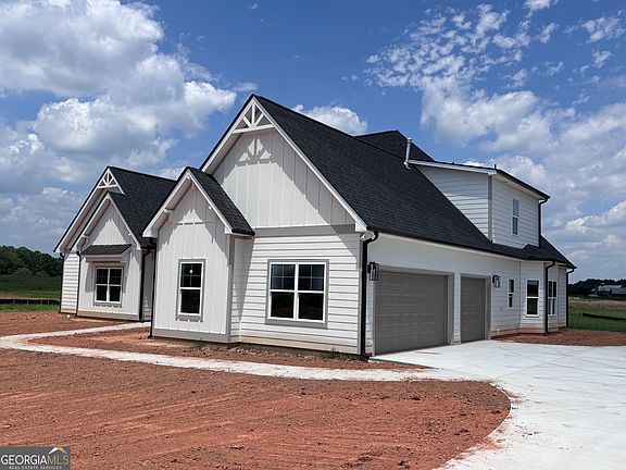 3rd image of 704 Inman Rd #3