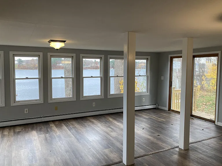 164 Shattuck Way — Photo 2