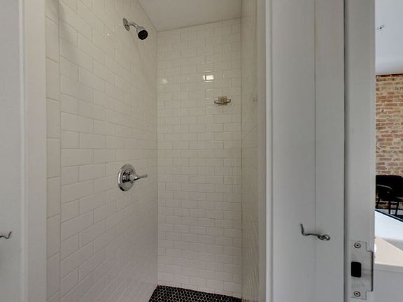 3rd image of 392 11th St #0