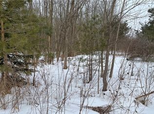 Mayfield Rd, Huntsburg, OH 44046