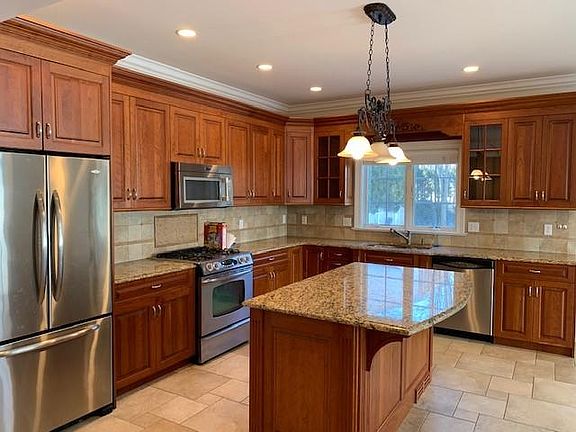 Granite Counters ; Stainless Steel Appliances