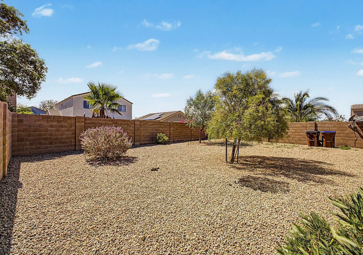 3 bed, 2 bath Coolidge home — Photo 2
