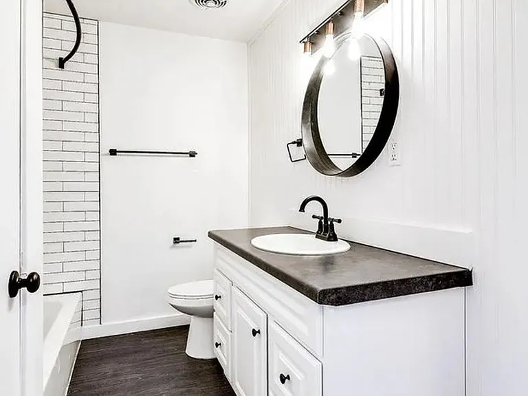 Boho On 40th Street Apartments — Photo 15