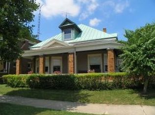 120 W 9th St, Connersville, IN 47331