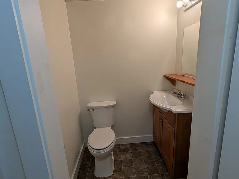 122 Brunswick Ave #4 — Photo 6